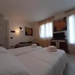 Casa Di Clara Gæstehus 3*