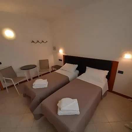 Guest house Casa Di Clara 3*