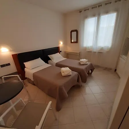 Gasthuis Casa Di Clara 3*